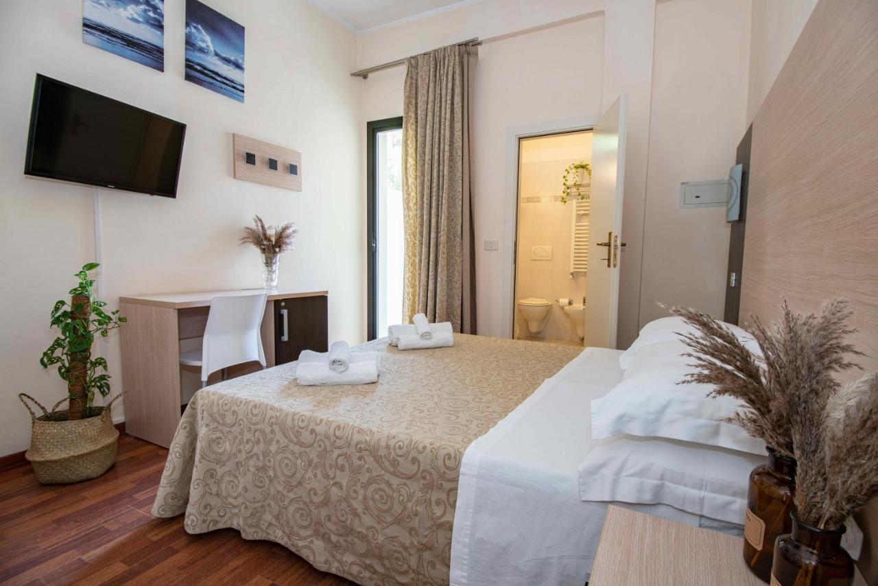 Hotel Baby B&B Milano Marittima Zewnętrze zdjęcie