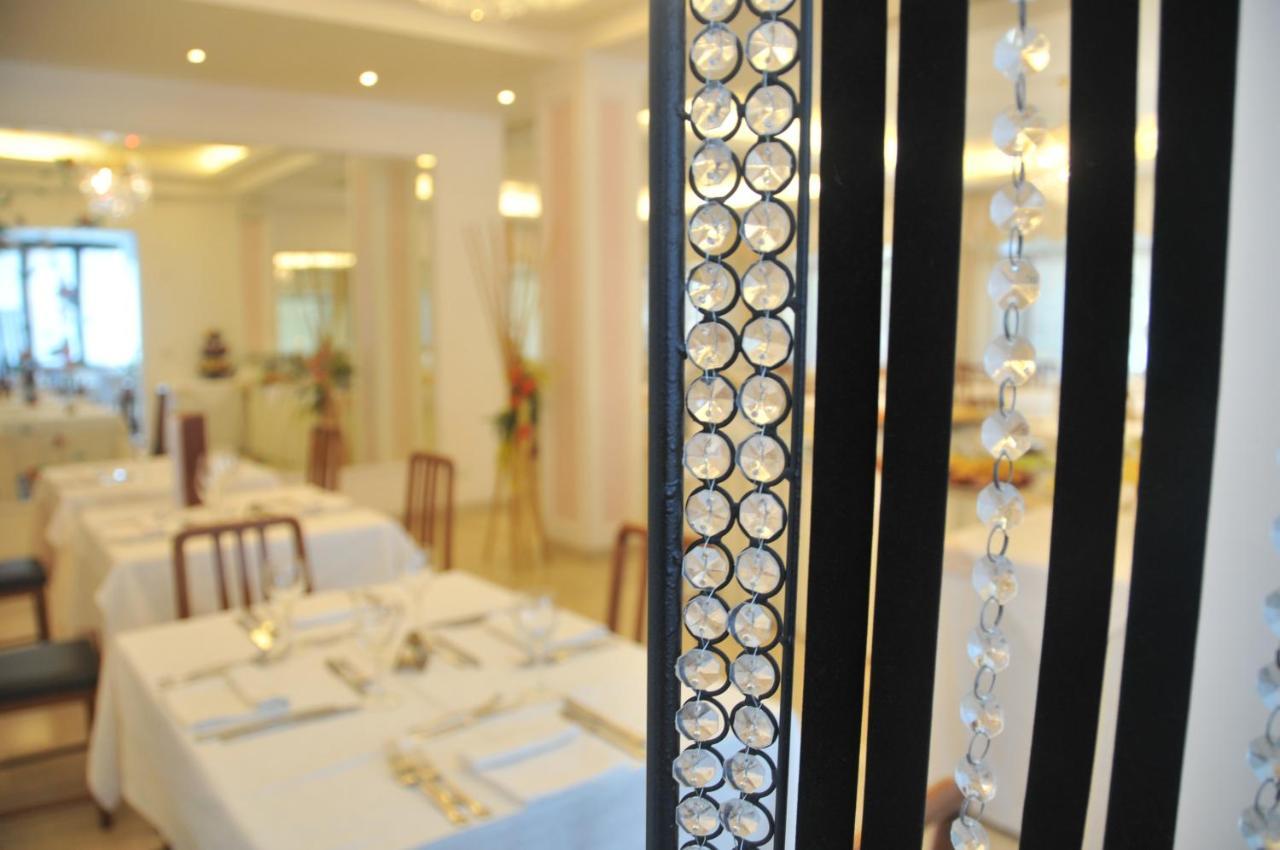 Hotel Baby B&B Milano Marittima Zewnętrze zdjęcie