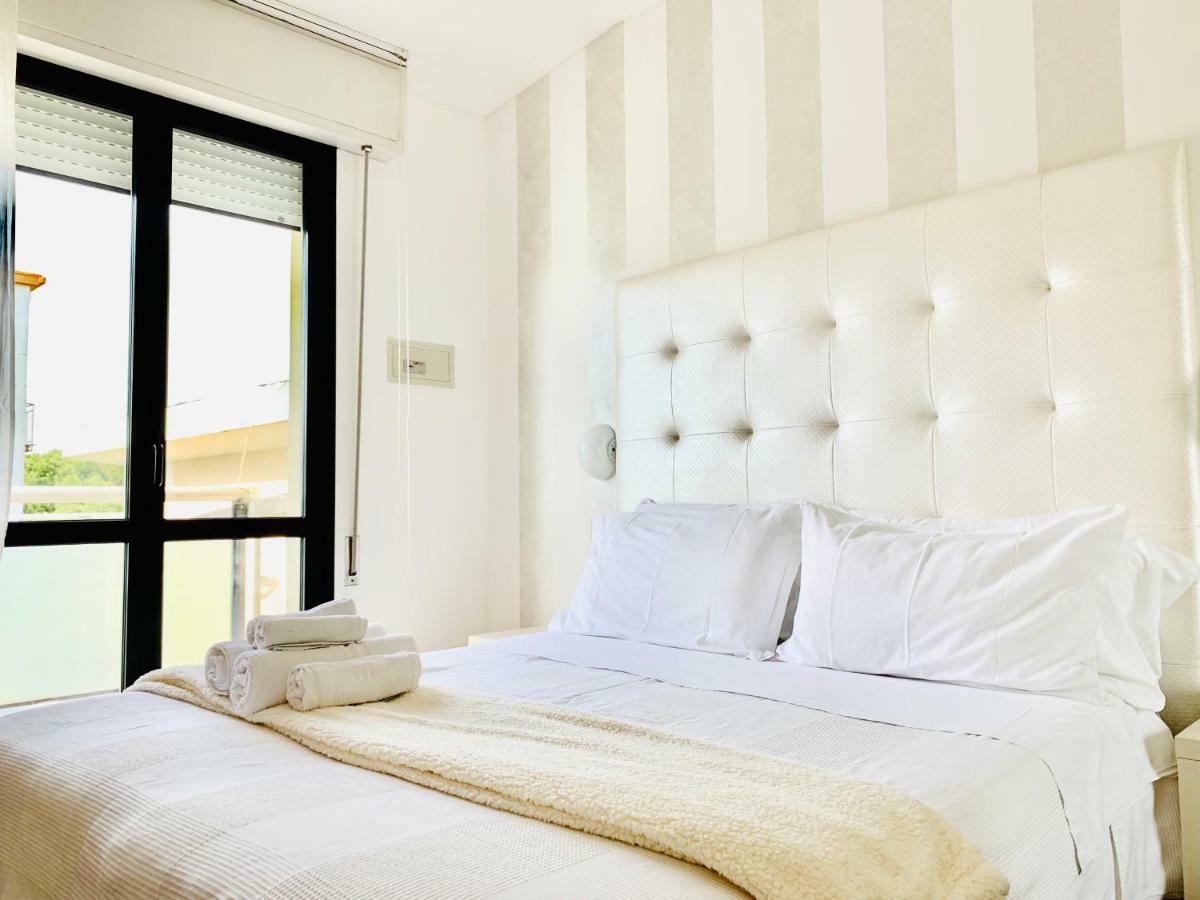 Hotel Baby B&B Milano Marittima Zewnętrze zdjęcie