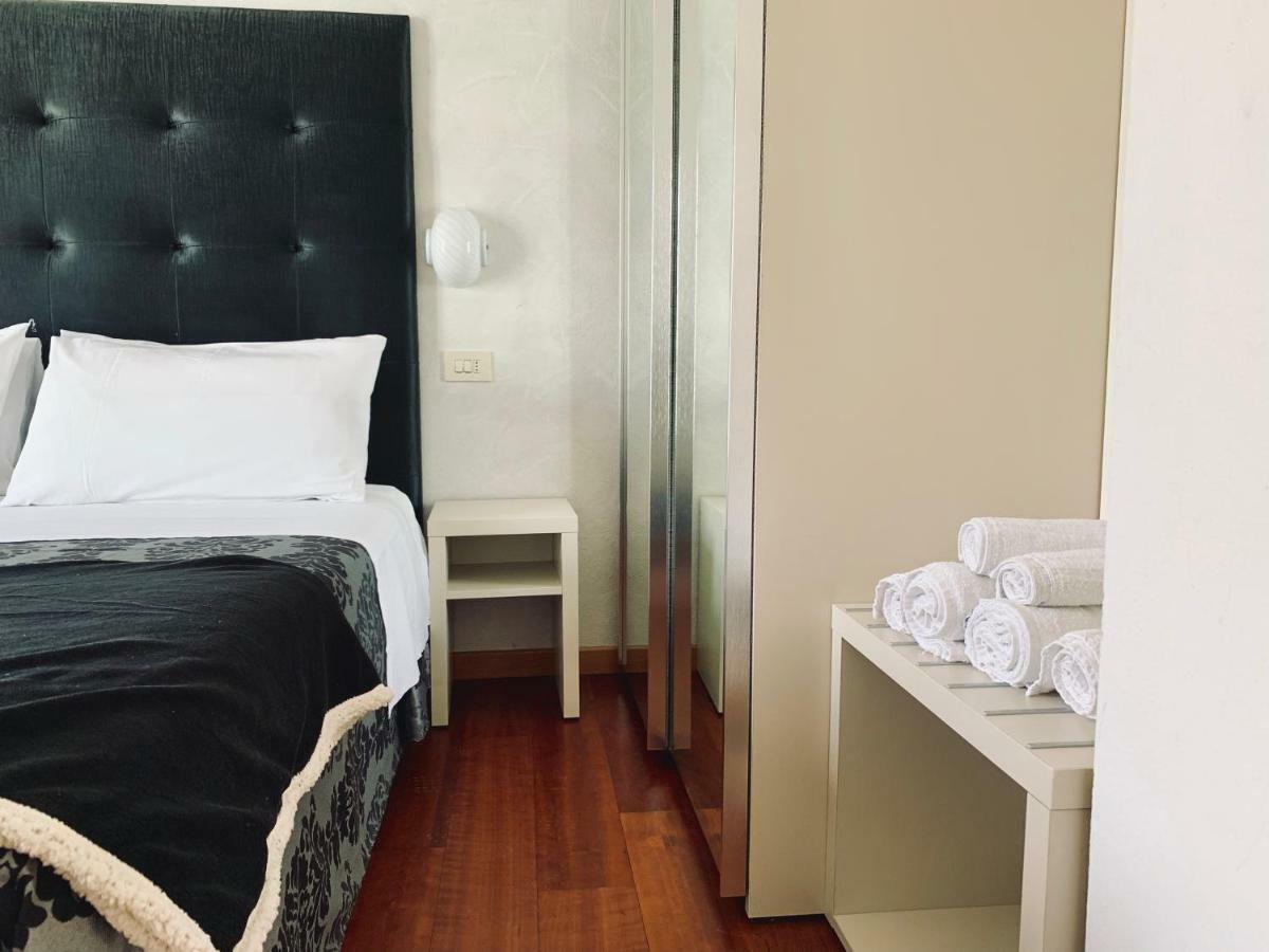 Hotel Baby B&B Milano Marittima Zewnętrze zdjęcie